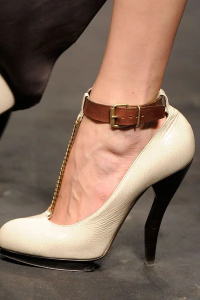 Look 74